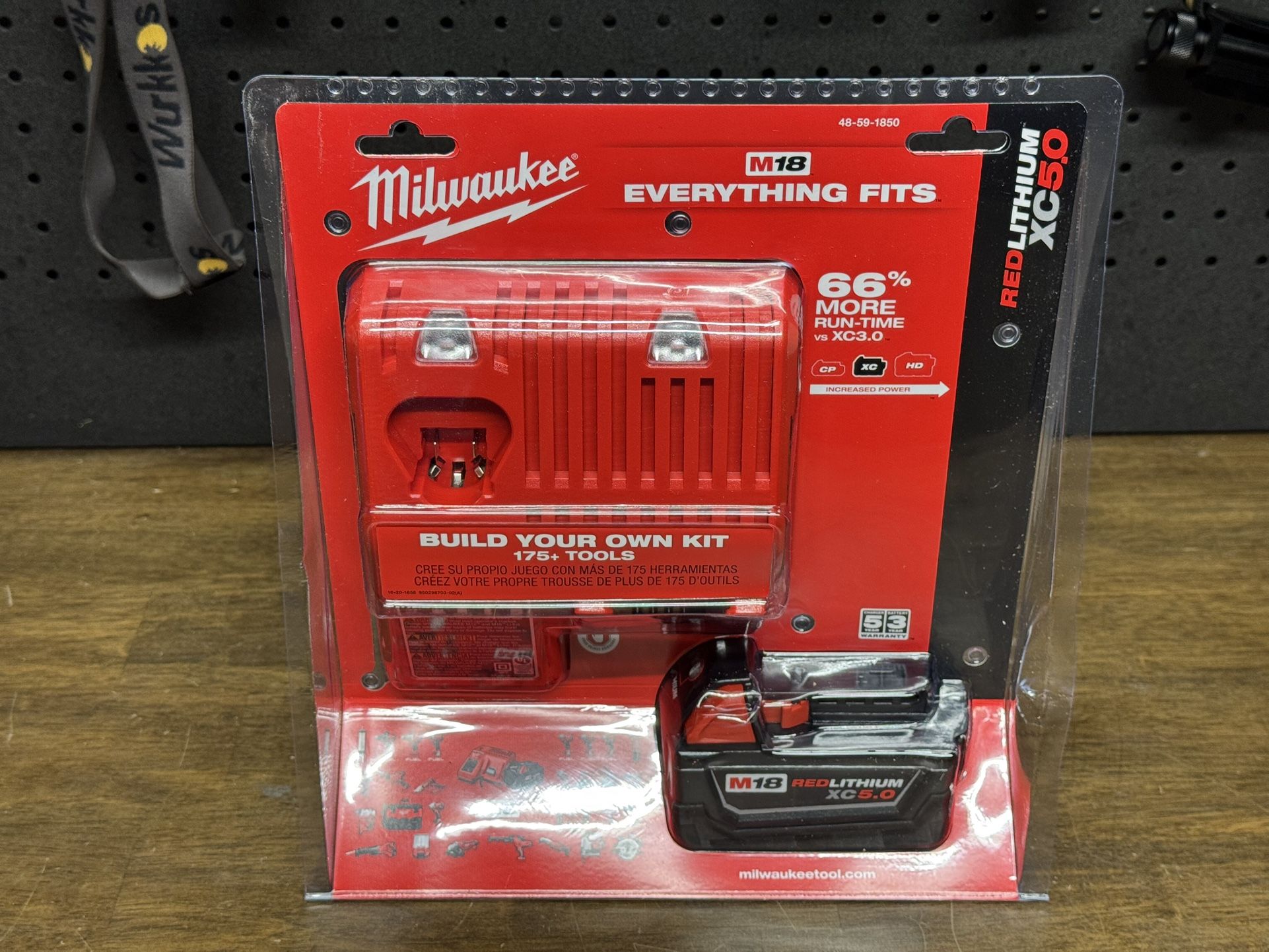 Milwaukee M18 XC Starter Kit with XC 5.0Ah Battery and M12/M18 Charger