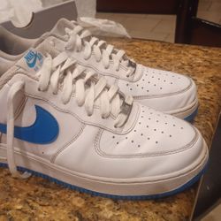 Nike Air Force 1 Size 9