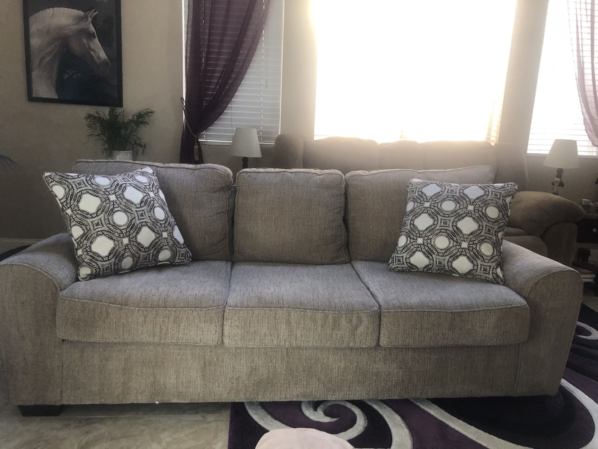 Like new couch!