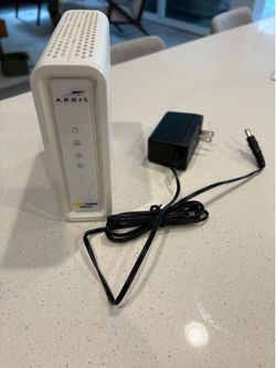 Arris Surfboard SB8200 Cable Modem