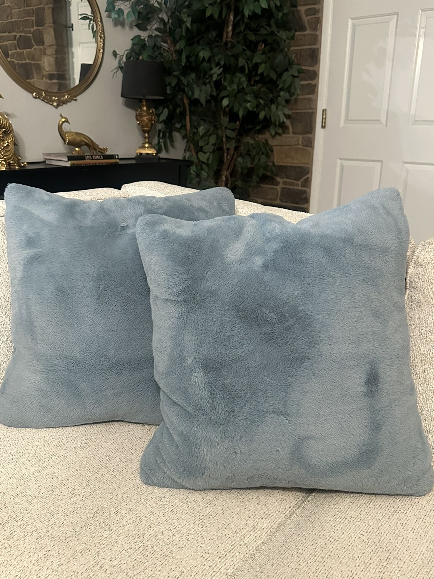 Set Of Fluffy Pillows