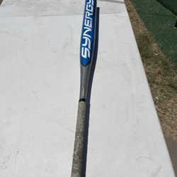 Easton synergy Softball Bat