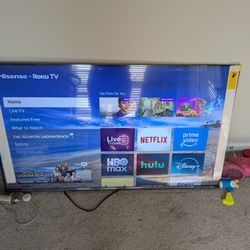 55' Hisense  4K SMART UHDTV