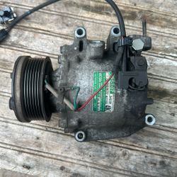 2011 Honda Civic Air Conditioner Compressor 