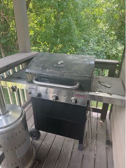 Charbroil grill