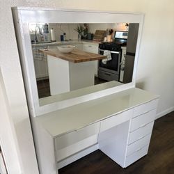 Vanity Mirror 