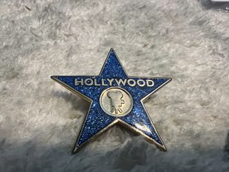 Hollywood Pin