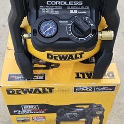 Compresor dewalt Flexvolt 2.5
gal