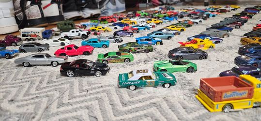 $1 dollar hotwheels