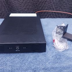 SONANCE SR 2 125 POWER AMPLIFIER . Fully functional.