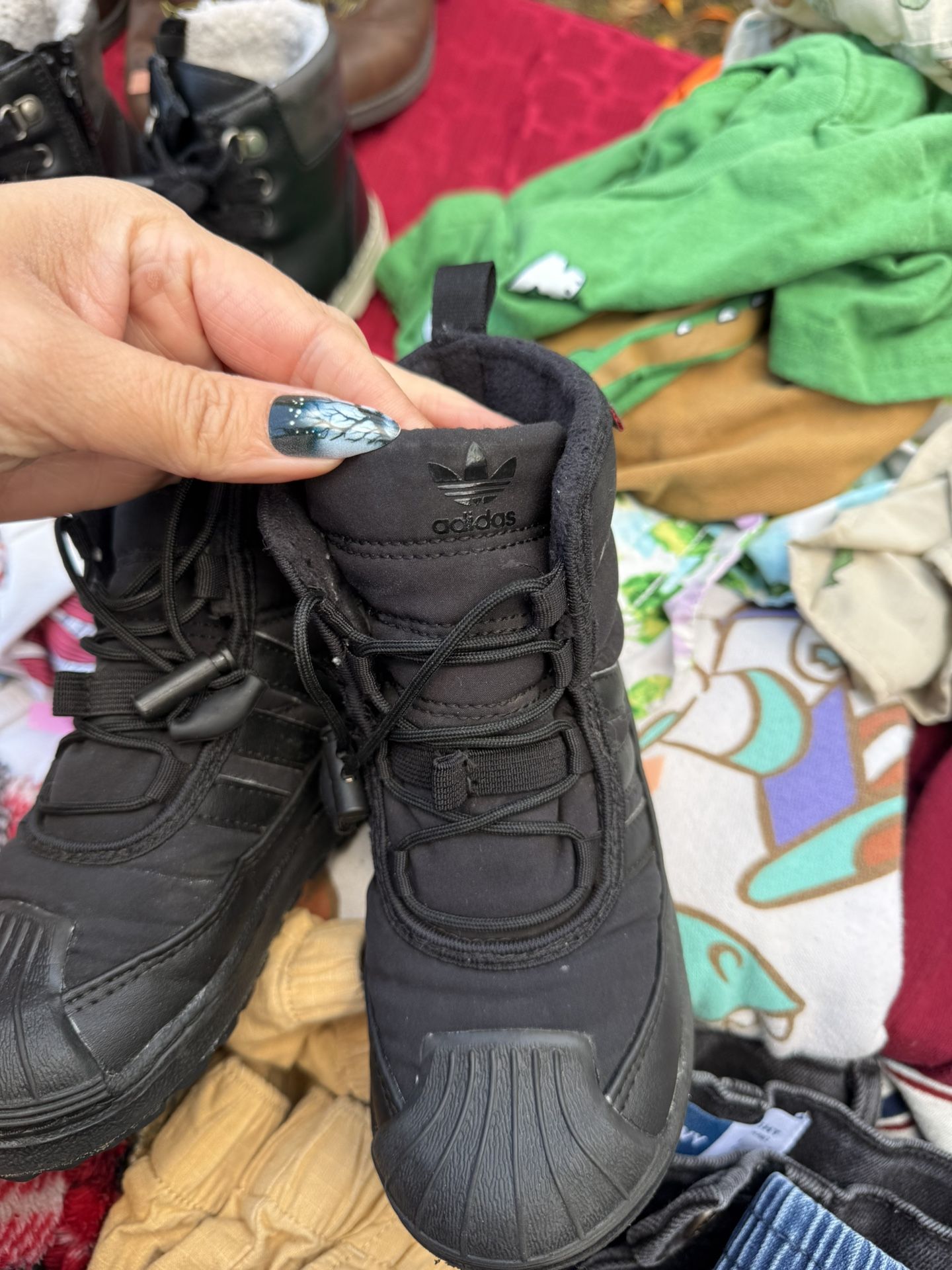 Adidas toddler Snow Boots Size 8