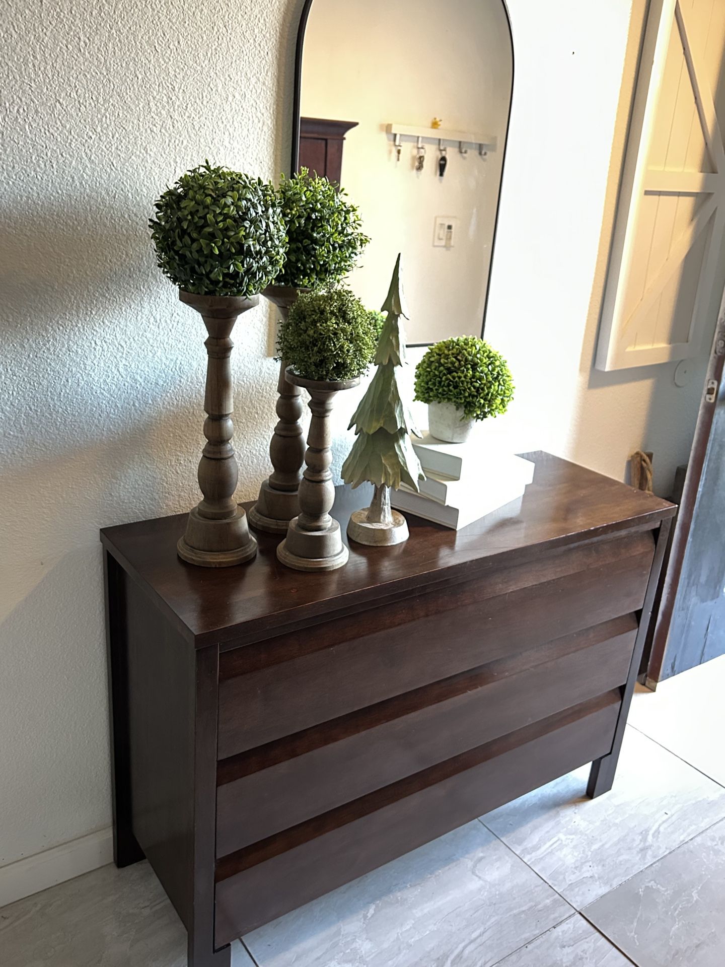 Beautiful Midcentury Dresser