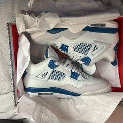 Military Blue Jordan 4