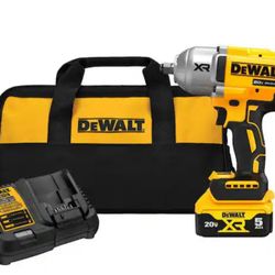 DEWALT
20V MAX Lithium-Ion Cordless 1/2 in. Impact Wrench Kit