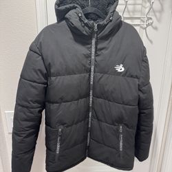 New Balance Men’s Hooded Puffer Jacket – Black Sherpa Lined – Size Medium