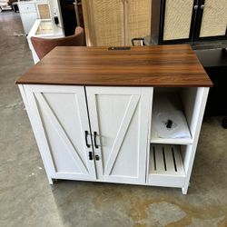 Litter Enclosure with Litter Collector, Litter Cabinet with Dog-Proof Adjustable Shelf, (Antique White)（damage on the top