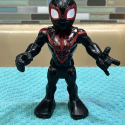 2018 Spider Man Hasbro Marvel & Subs 5” Spider Man TM Action Figure Black Spider