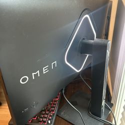 IbuyPower Gaming Pc  Q