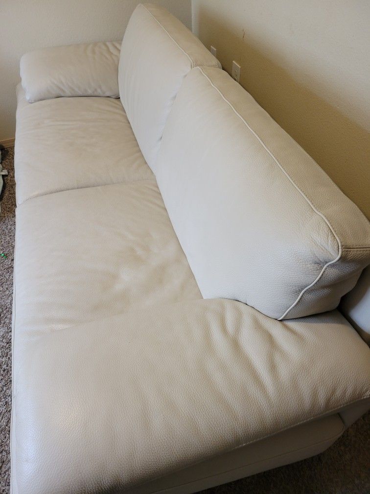 Natuzzi White Leather Couch 