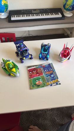 PJMASKS Hero Collection with story book