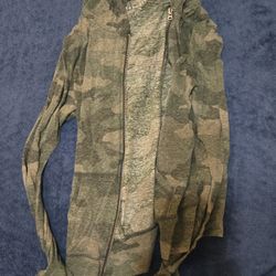 camo zip up
