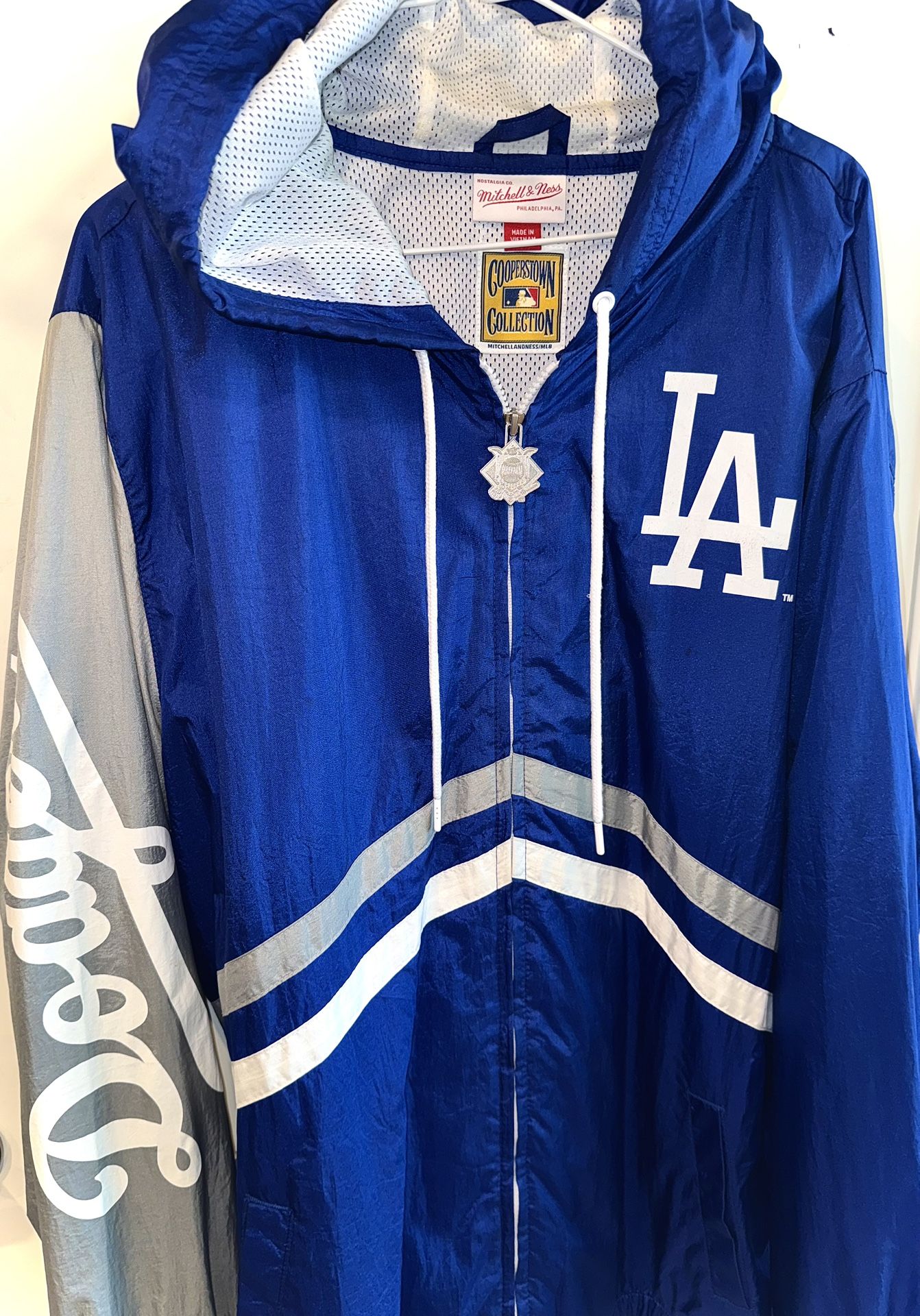 LA DODGERS JACKET (XL)