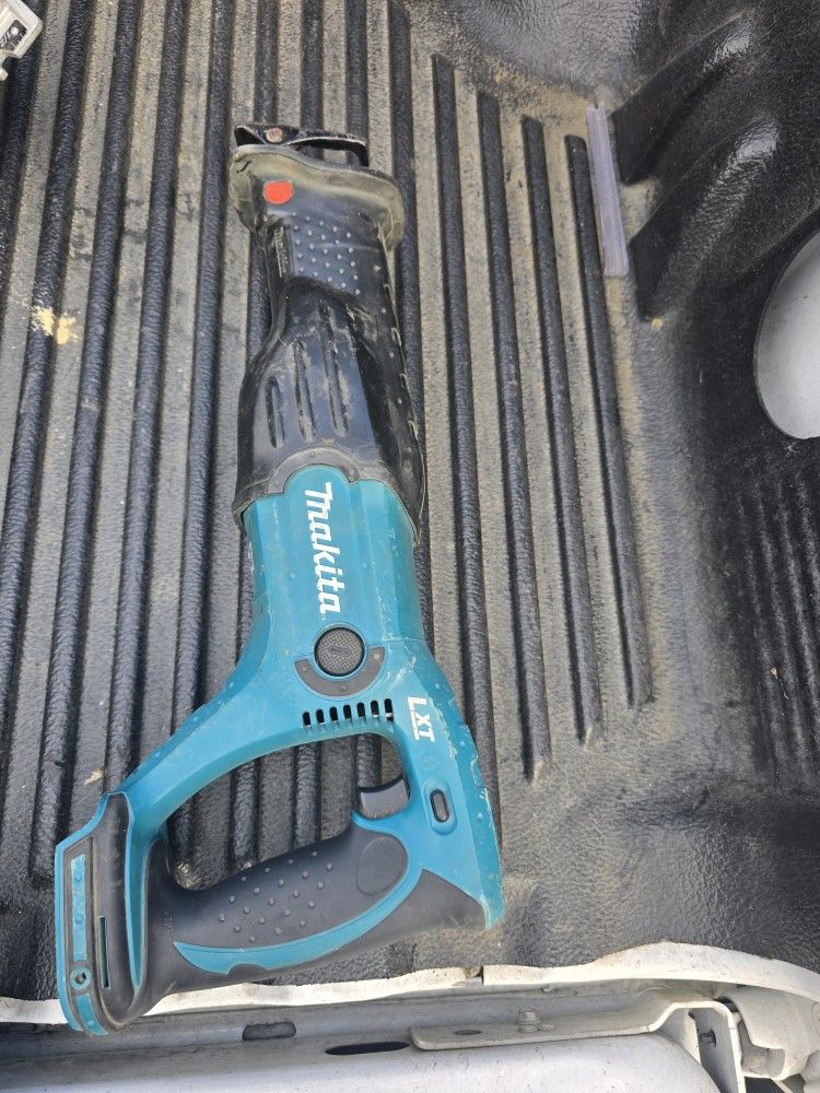 Makita 18V sawzaw