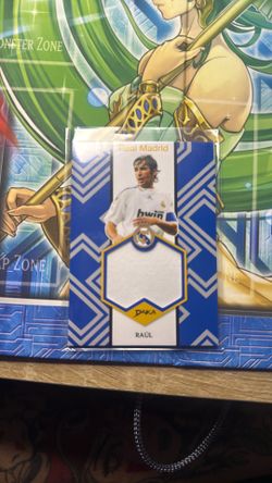 Raul (el angel del madrid ) Real Madrid legend Relic card