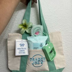 Trader Joe's Mini Tote Bag 💚