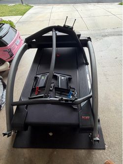 Nordic Track Commercial Treadmil