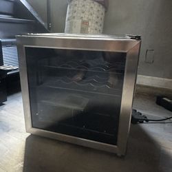 Mini Wine Cooler 