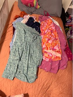 13 Girl dresses 14/16 XL take all