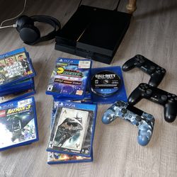PS4 with Games, Headset and Controls