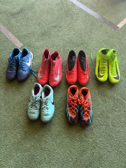 Soccer cleats