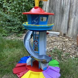 Paw Patrol My Size Lookout Tower with Action Figures & Vehicles