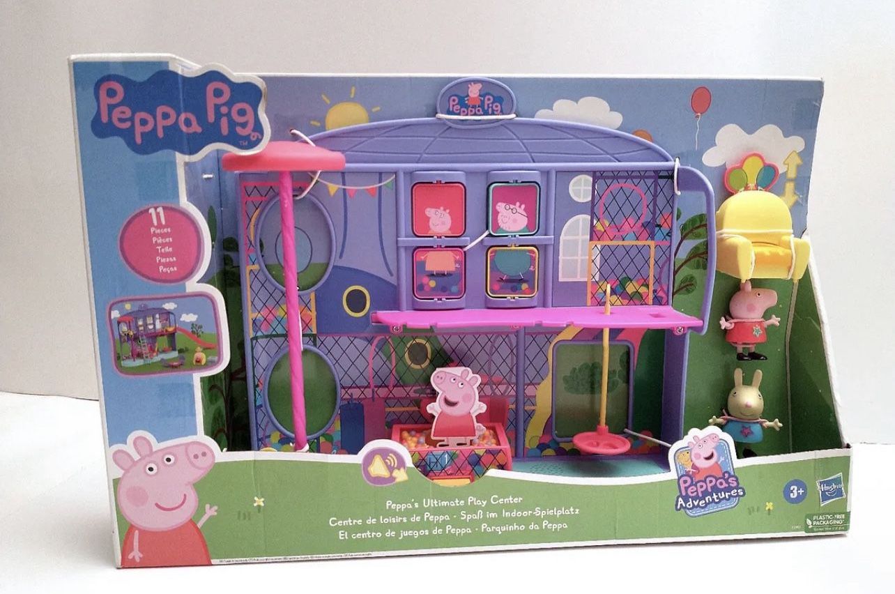 NEW Peppa Pig Peppa's Ultimate Play Center Playset 11 Pieces Age 3+       categories: Peppa pig, toys, figures, playset, animals, girls, kids, collect