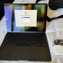 M2 MacBook Air (Blue) 8 GB Ram