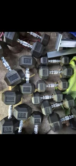 Rogue dumbells weights set 💪