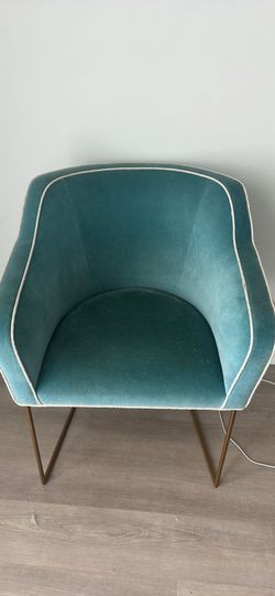Accent chair