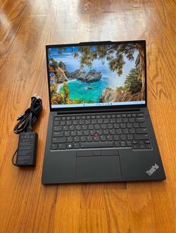 14 inches Lenovo ThinkPad E14 Gen 5 Laptop Win11 Pro i5 1335U 10-Cores Nvme 256Gb RAM 16Gb Microsoft Office