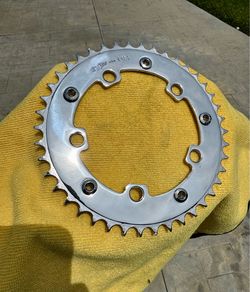 Gt bmx pro performer wing stamped sprocket ring with new Gt Bmx chainring bolts