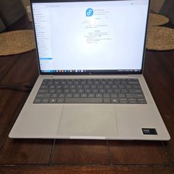 HP EliteBook 1040 G11 vPro (Ultra 7)