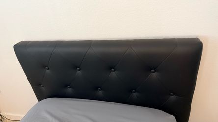 Bed with mattress twin size with 2 storages