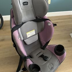 Evenflo 5-point Toddler Seat With Seat Protector