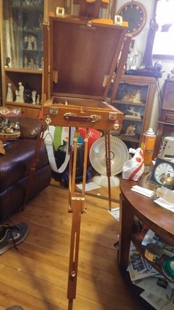 French Style Portsble Wood Essel