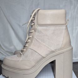 Steve Madden Size 8 Chunky Boots 
