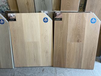 Pisos de vinyl & laminado desde $1.35 sqft
