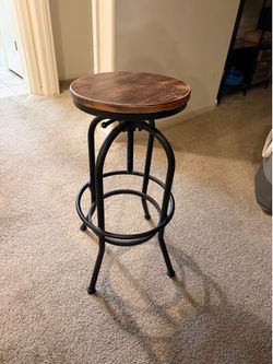 Set of two counter chairs