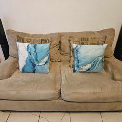 Kevin Charles microfiber couch set 