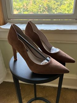 French Connection Brown Suede Pumps Size - US 7.5